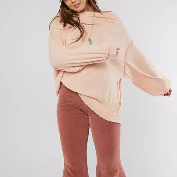 NWT Free People Women's Main Squeeze Brushed Hacci Top Pink Size M $80 L325 - Picture 2 of 4